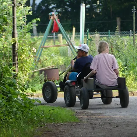 Hof Thomsen Apartmán Gross Kordshagen